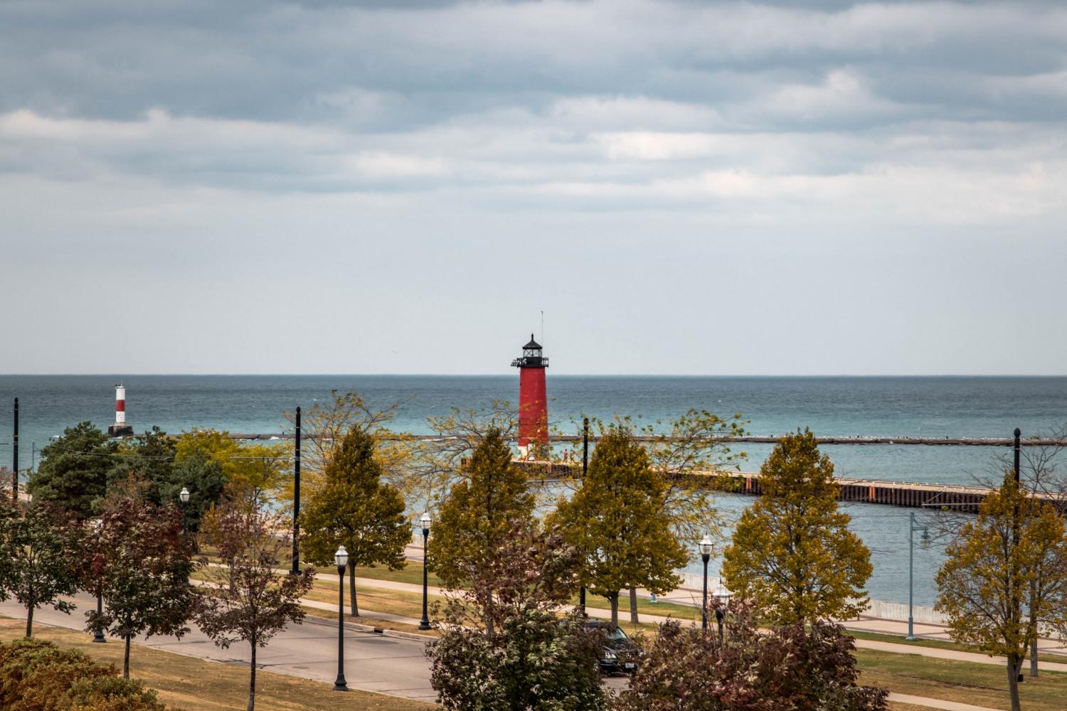 A view of the North Pier Lighthouse in 出赛.图片来源:访问出赛.com